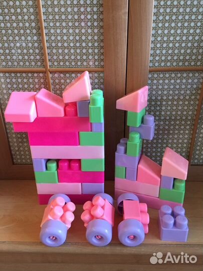 Конструктор крупный