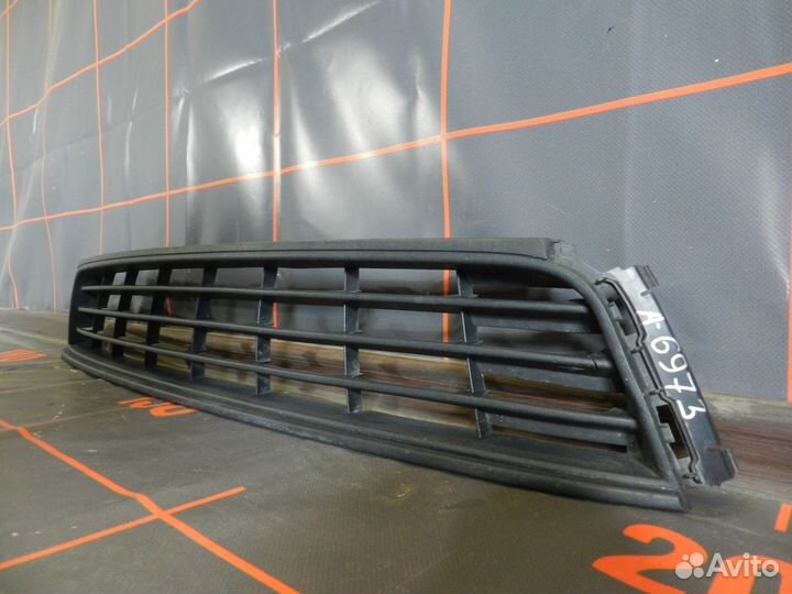 Решетка бампера переднего - Volkswagen Polo