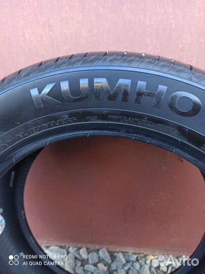 Kumho Ecsta HS51 215/55 R17