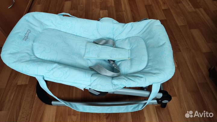 Шезлонг детский