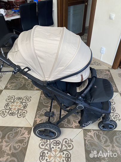 Всесезонная коляска Sweet Baby Suburban Air