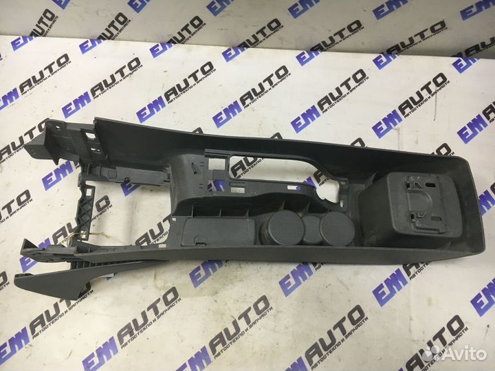 Консоль центральная Форд Фокус 2