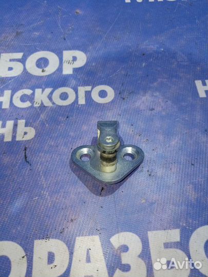 Ответная часть замка двери Datsun On-Do седан