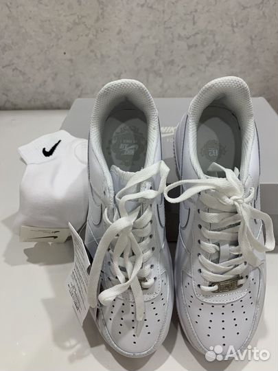 Кроссовки nike air force 1 белые
