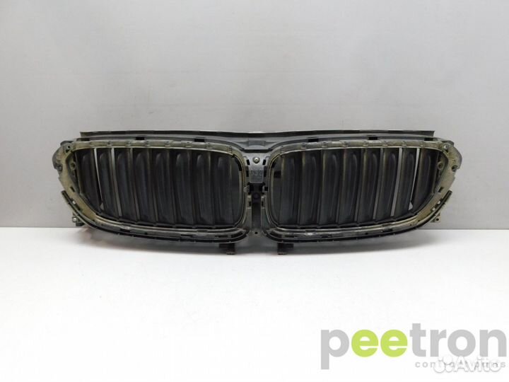 Б/У Б/У Воздуховод радиатора б/у 51137497775 BMW