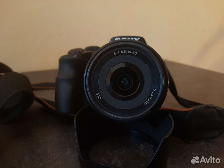 Зеркальный фотоаппарат Sony Ilce-3500