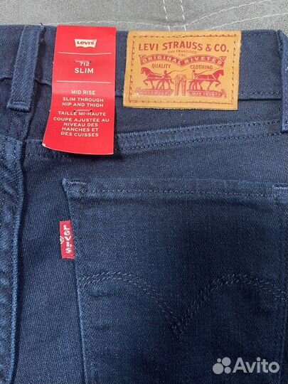 Джинсы levis новые женские