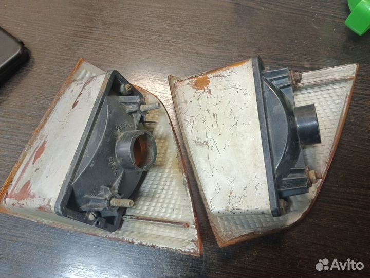 Повторитель поворота передний москвич 2141