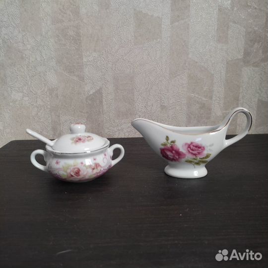 Соусница, икорница