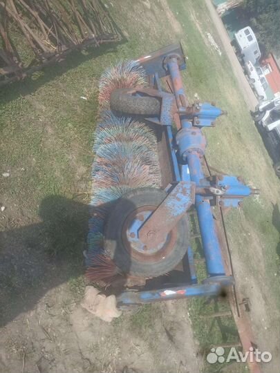 Щетки дорожные