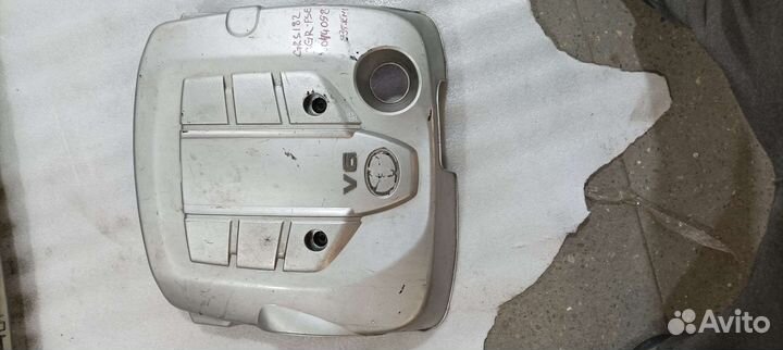 Крышка двигателя toyota lexus 3gr fse