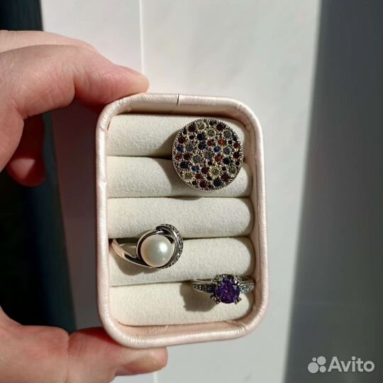 Серебряное кольцо