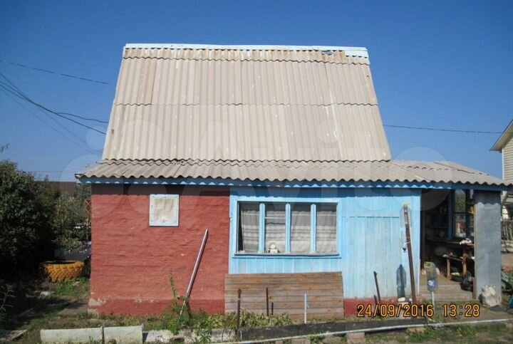 Дача 20 м² на участке 5 сот.