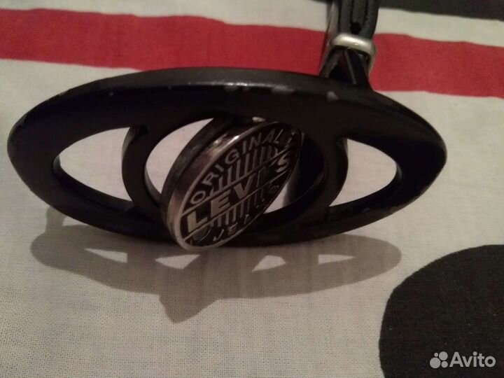 Мужской ремень levis