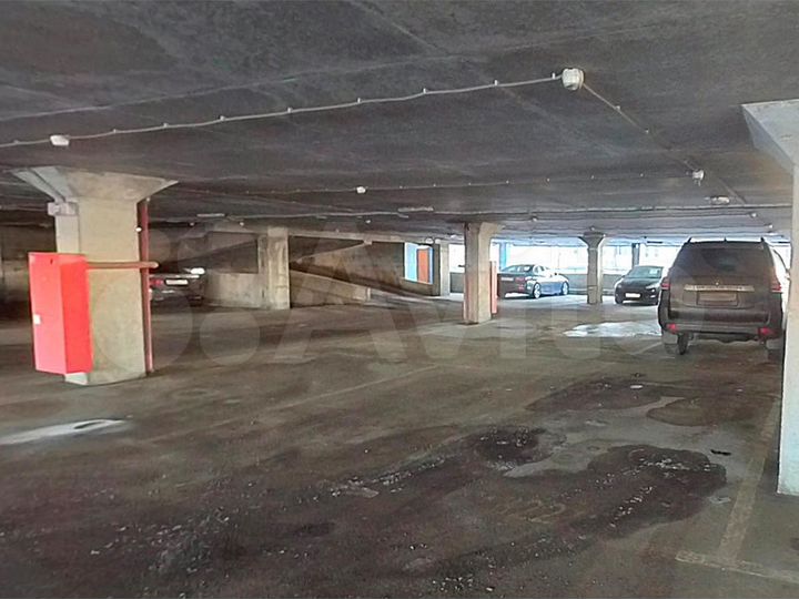 Машиноместо, 12 м²