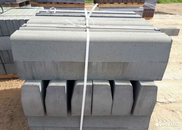 Бордюр дорожный 1000х300х150