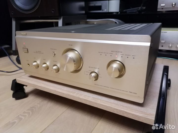 Усилитель Denon PMA-2000 (отл. сост.)