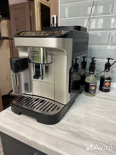 Кофемашина delonghi