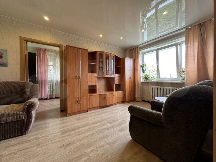 2-к. квартира, 42,1 м², 3/3 эт.