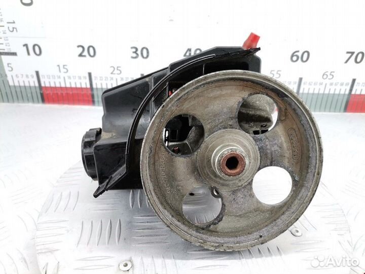 Насос для Peugeot-Citroen Picasso