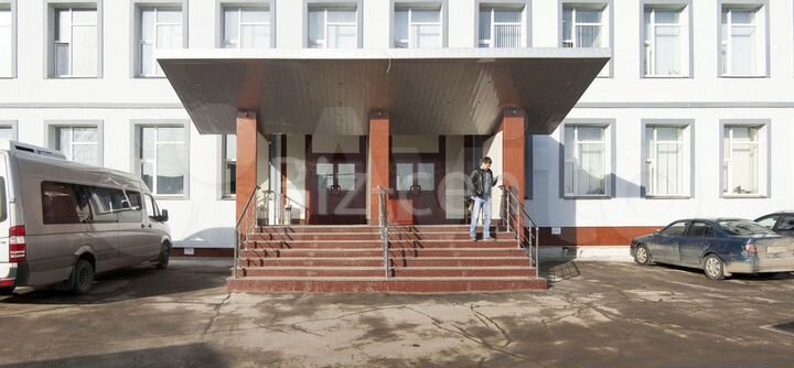 Сдам офис 36 м2 у м. Пражская