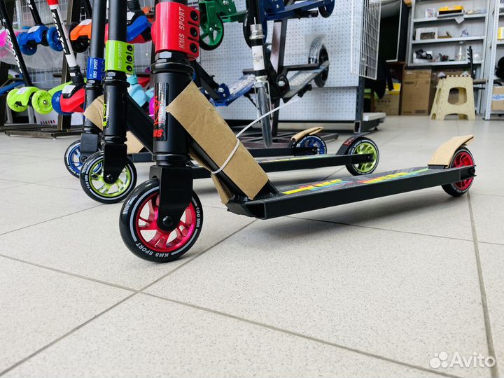 Трюковой самокат KMS Disco