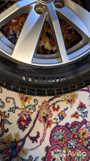 Pirelli Cinturato P1 185/60 R15