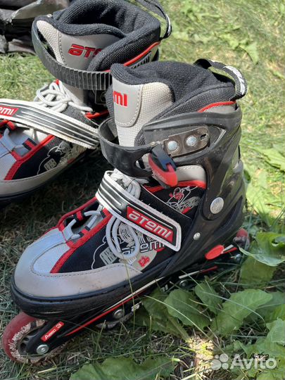 Роликовые коньки