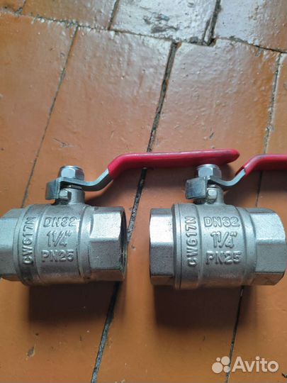Кран шаровый 1 1/4