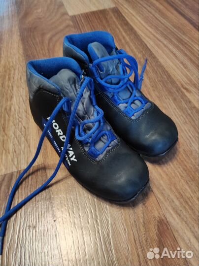 Лыжные ботинки 33 размер