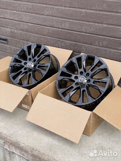 Литые диски Toyota LC300 lexus lx600 R20