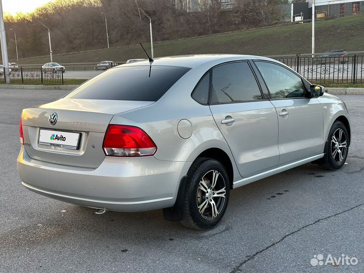 Volkswagen Polo 1.6 МТ, 2013, 98 000 км