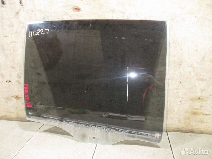 Стекло двери задней правой Skoda Fabia 1 (6Y)