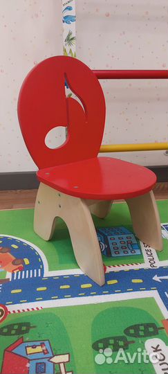 Стульчик детский деревянный с нотой