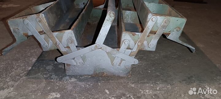 Ящик металлический