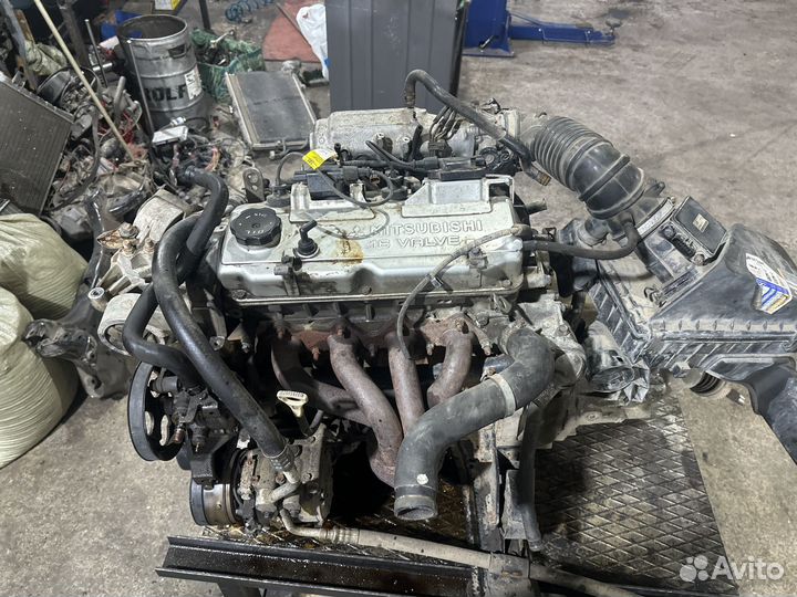 Двигатель mitsubishi karisma 1,6 с навесным