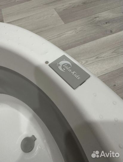 Ванночка для купания с матрасиком