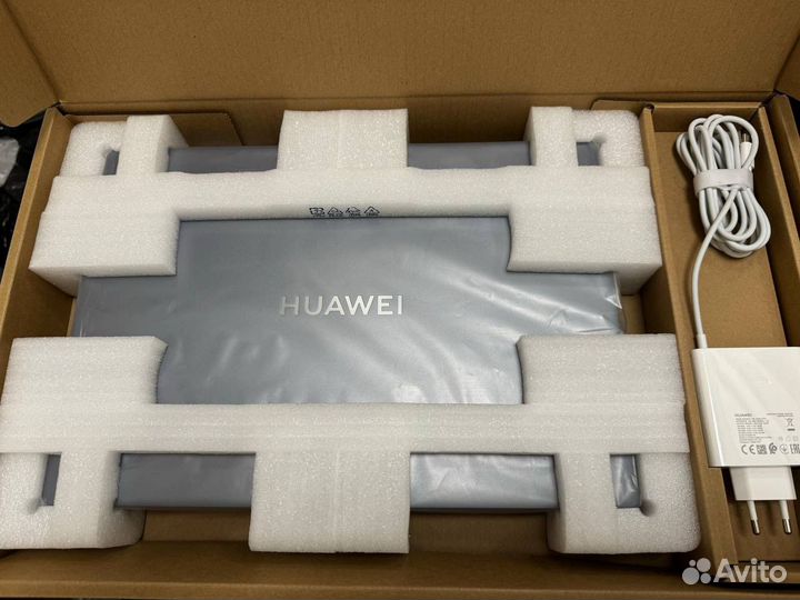 Ноутбук huawei MateBook D16 i5/8/512