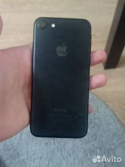 iPhone 7, 256 ГБ