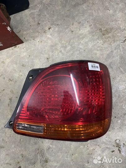 Фонарь toyota aristo 160