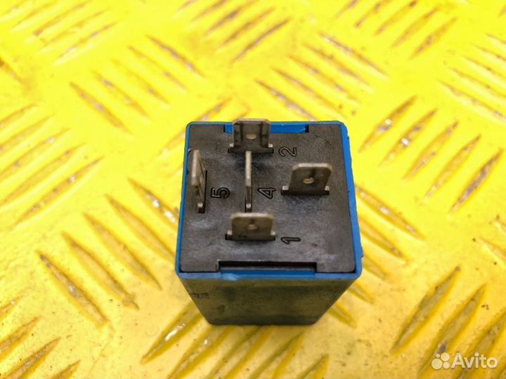 Реле Peugeot 607 ES9J4S 2002
