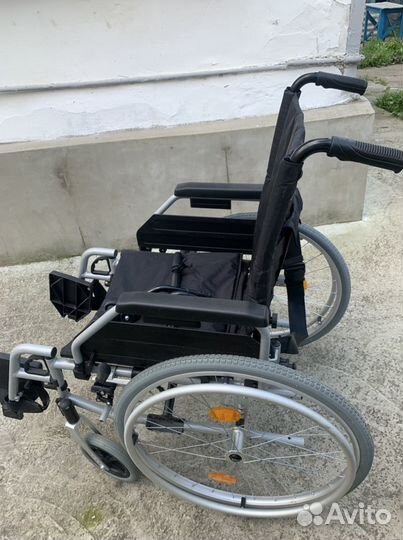 Коляска инвалидная