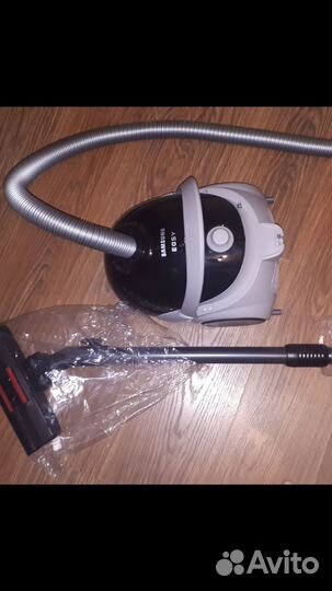 Пылесос samsung новый
