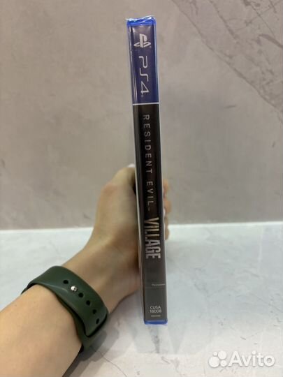 Диск Resident Evil Village 8 игра для PS4