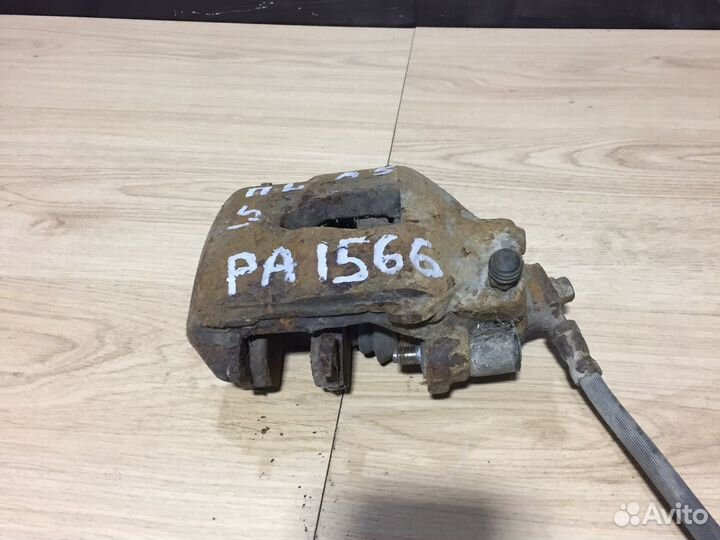 Суппорт передний левый Octavia A5 2004-13