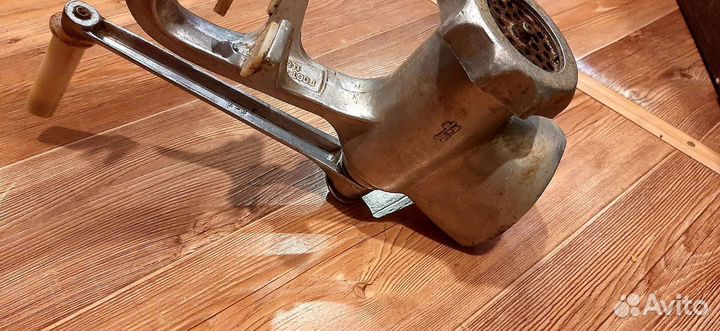 Мясорубка ручная