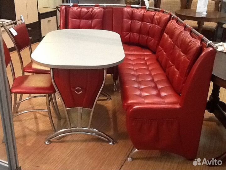 Кухонный уголок стиль массив сосны