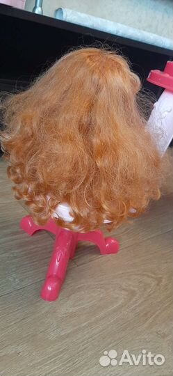 Детский туалетный столик и кукла анна