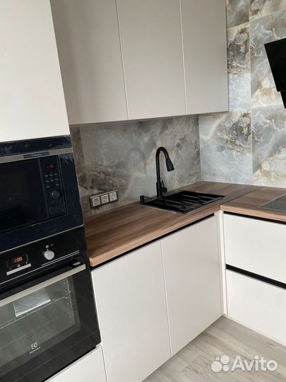 Кухня Двухрядная