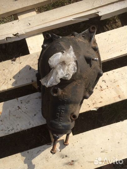 Редуктор переднего моста